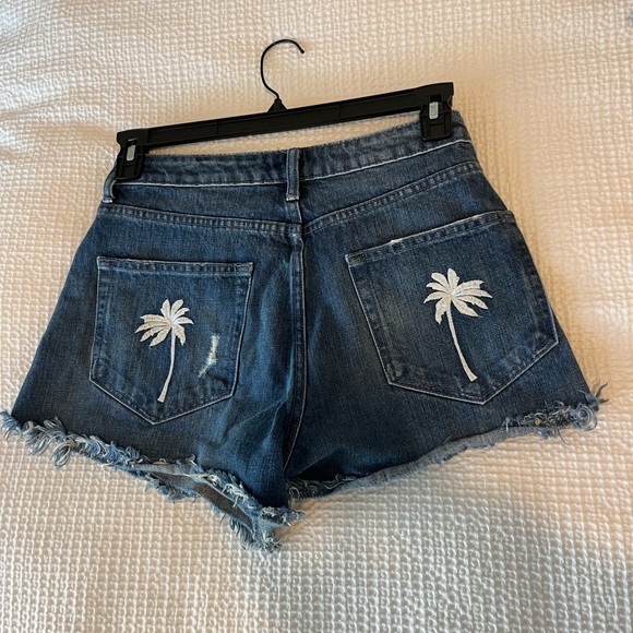 Show Me Your Mumu Houston high waisted palm tree shorts - Picture 3 of 3